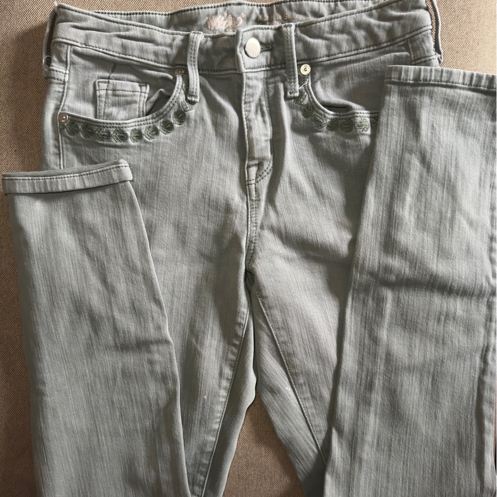 Green jeans